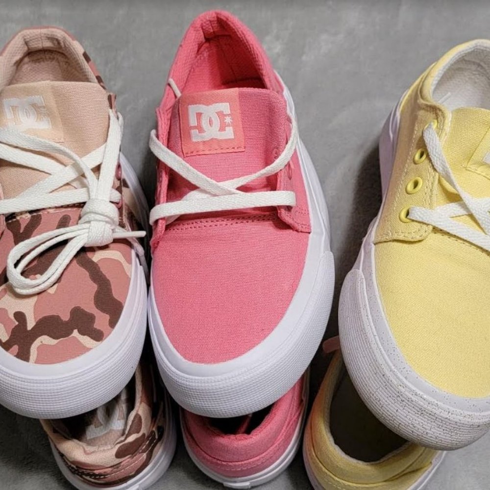 SUPER CUTE DC SHOE LOT!!